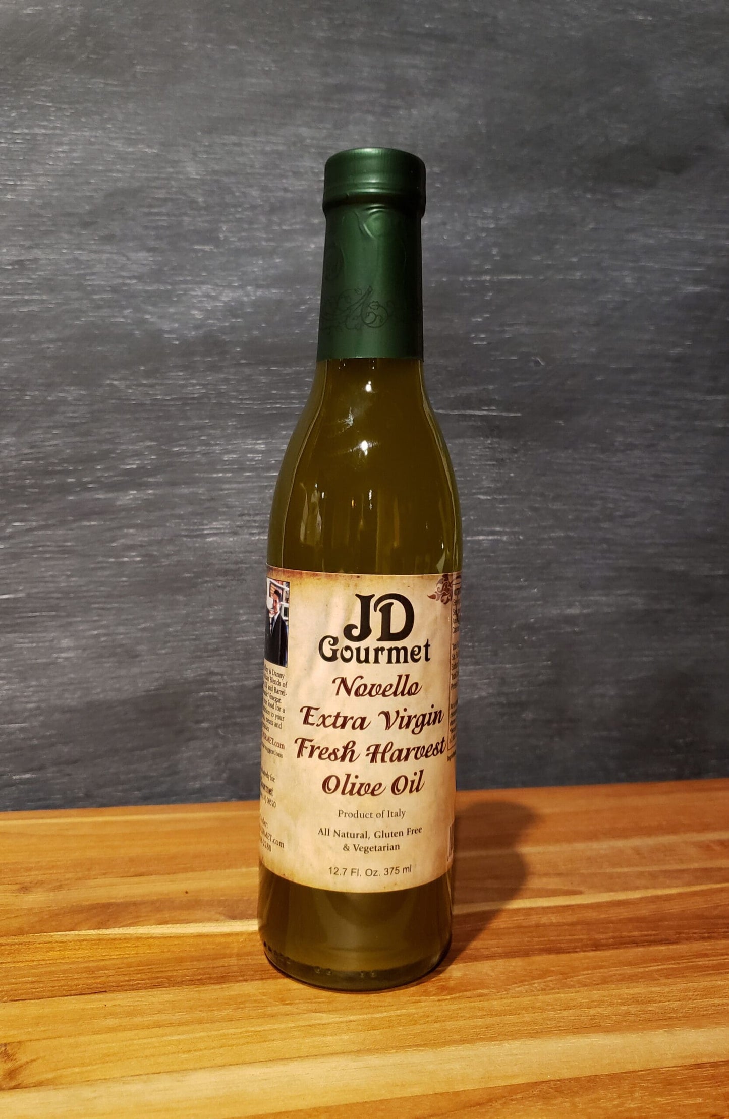 375 ml bottle of JD Gourmet NOVELLO fresh-harvest Italian extra virgin olive oil from Umbria